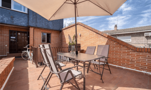 apartment for rent with terrace