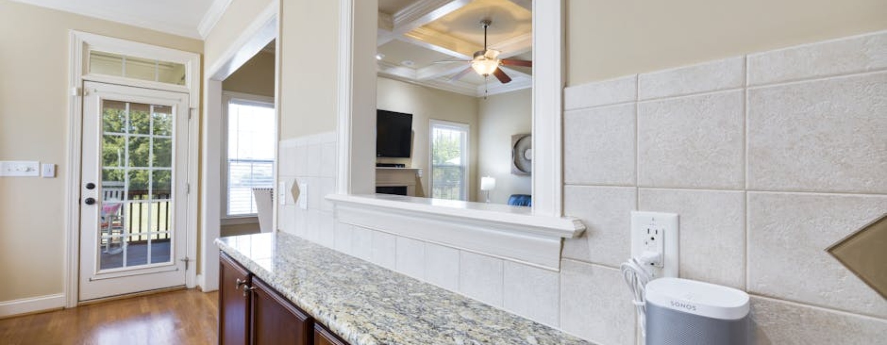 granite countertops - apartments with granite countertops