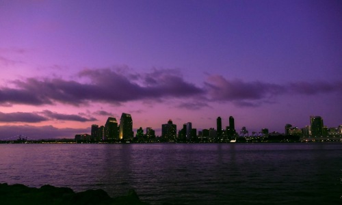 San Diego skyline view at sunset with downtown skyscrapers and bay - Skyline view San Diego