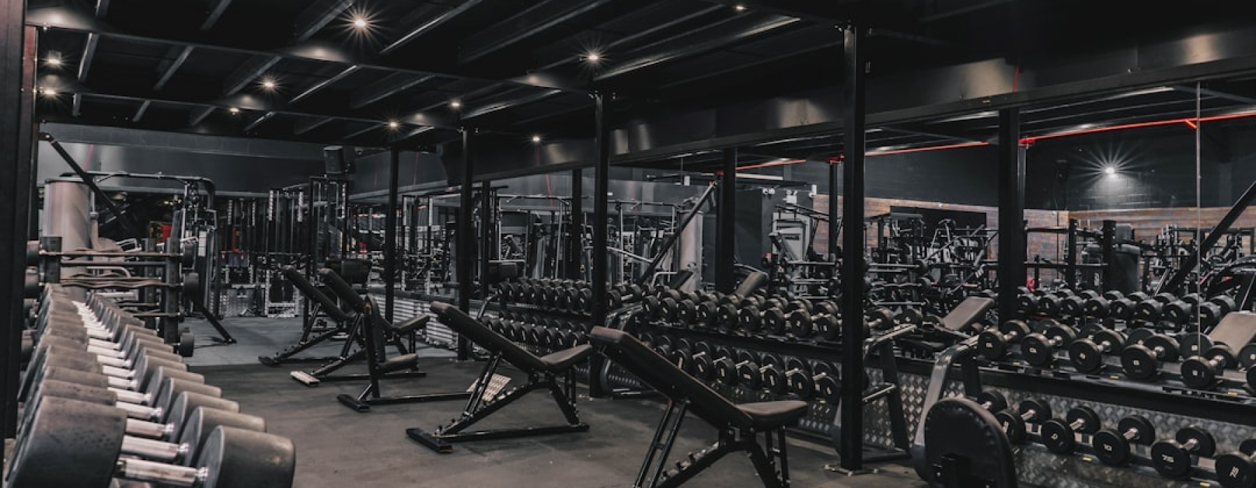 24 hour gym modern fitness center