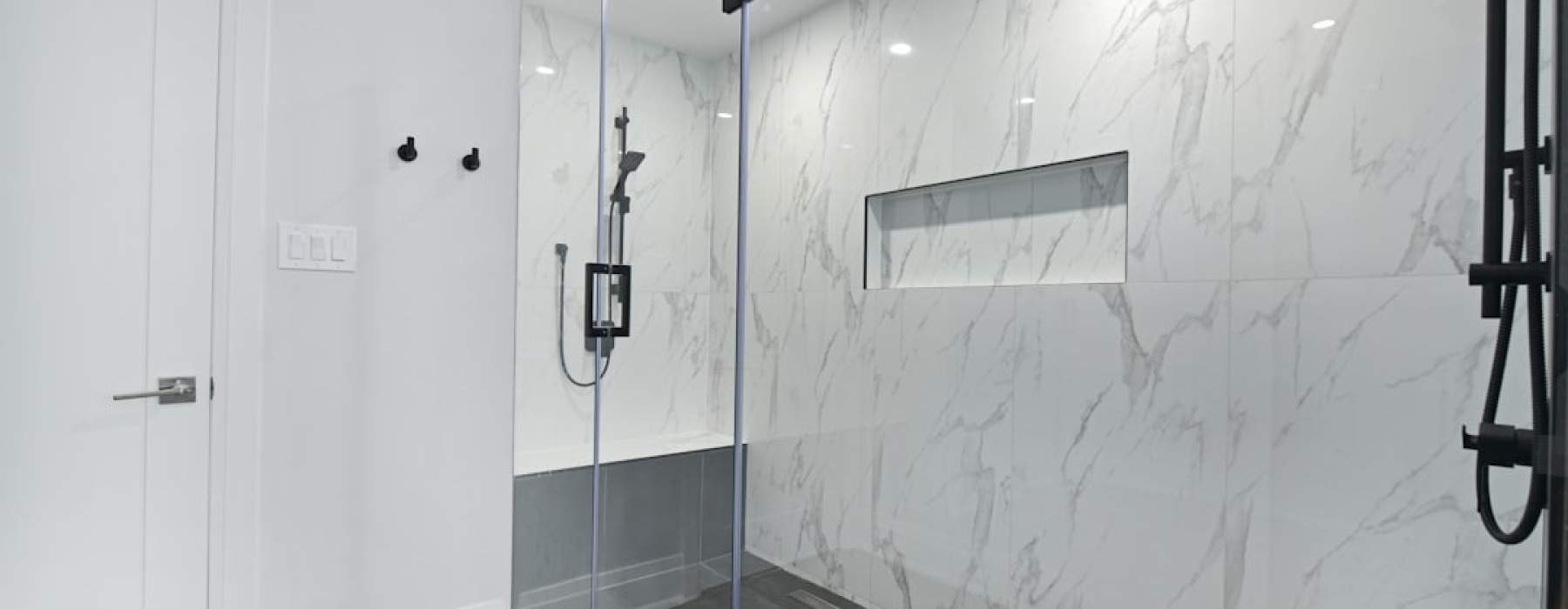 luxury walk in showers